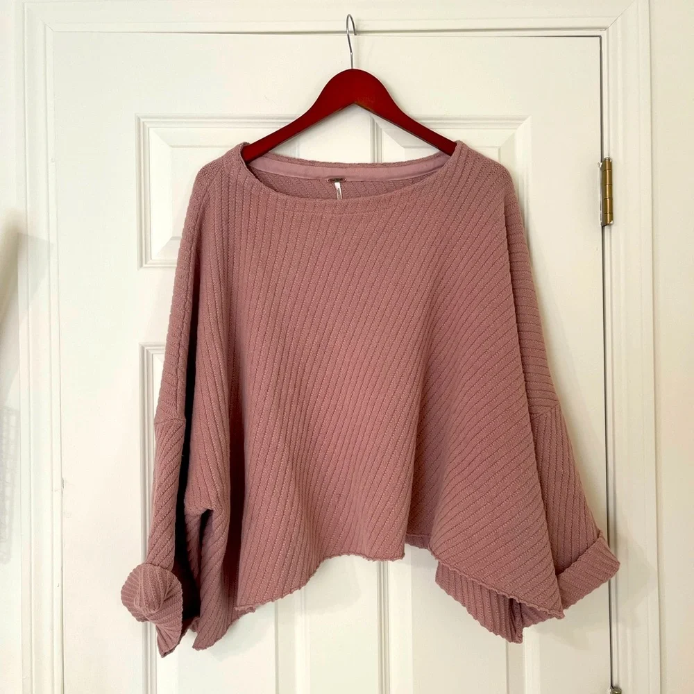 Free People Sweater - Picture 1 of 4